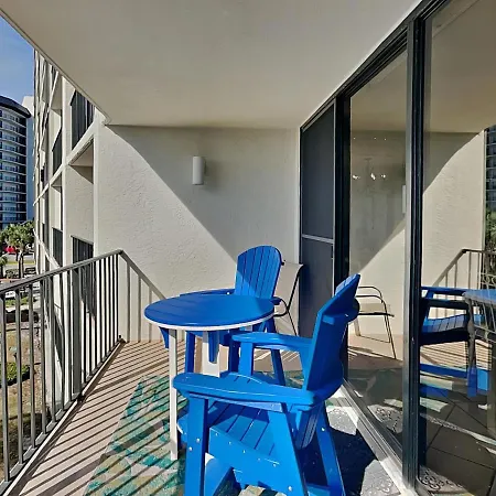 Appartement Edgewater Tower I 207